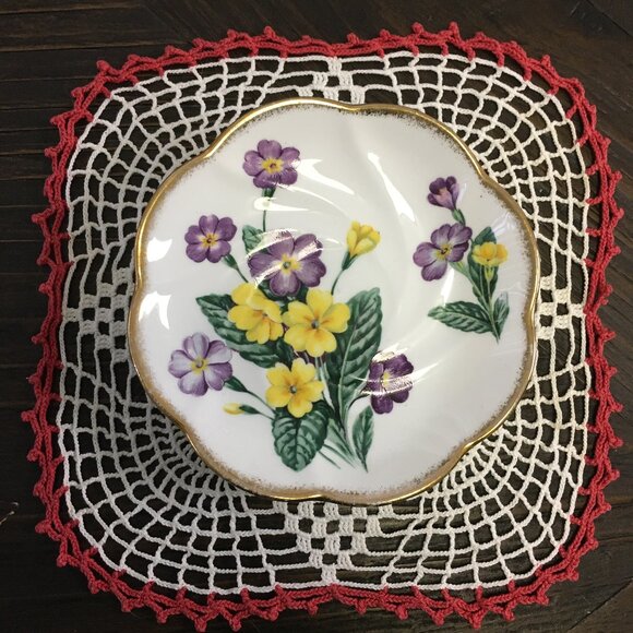 Salisbury 'Primula' English Fine Bone China Spare Saucer - Picture 2 of 6